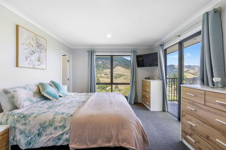 Photo of property in 39 Huntaway Close, Stoke, Nelson, 7011