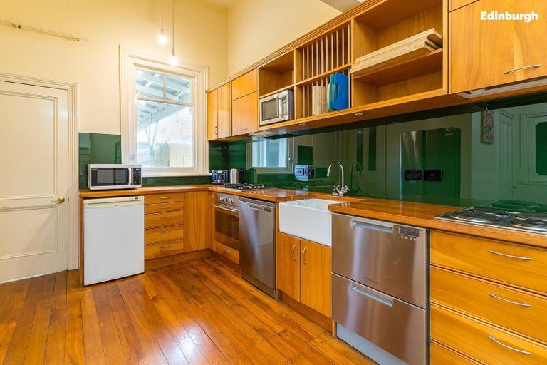 Photo of property in Claremont House, 24 Melrose Street, Roslyn, Dunedin, 9010