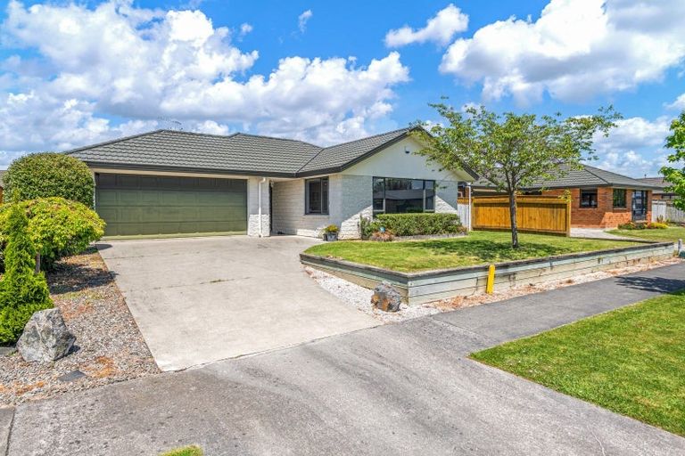 Photo of property in 9 Branigan Parade, Kelvin Grove, Palmerston North, 4414