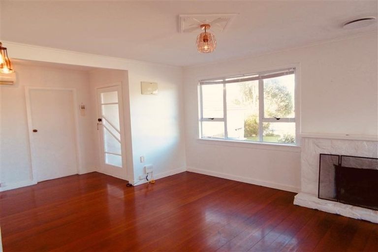 Photo of property in 73 Mill Road, Lower Vogeltown, New Plymouth, 4310