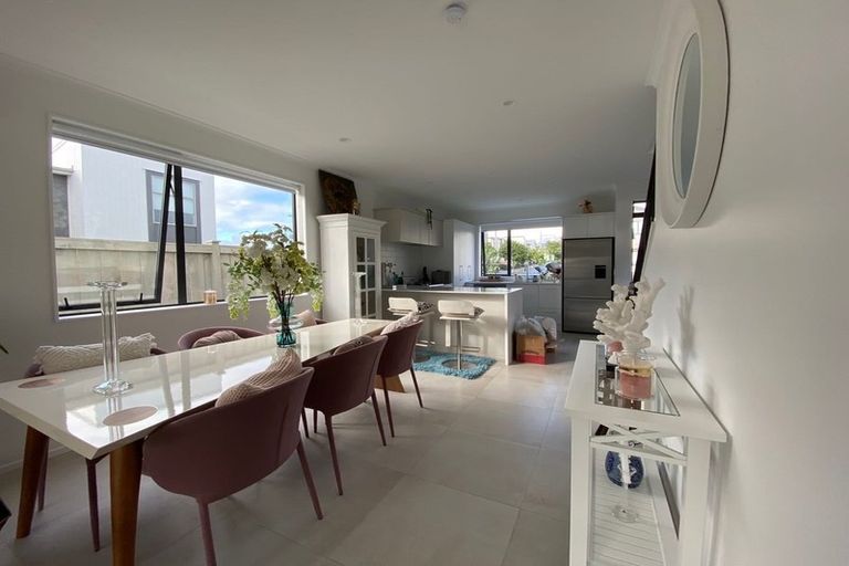 Photo of property in 26 Haddington Drive, Flat Bush, Auckland, 2019