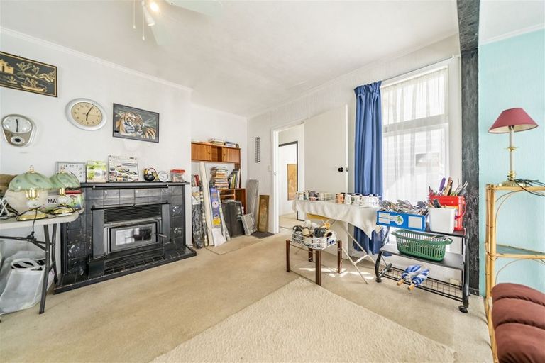 Photo of property in 20 Robertson Street, Elderslea, Upper Hutt, 5018