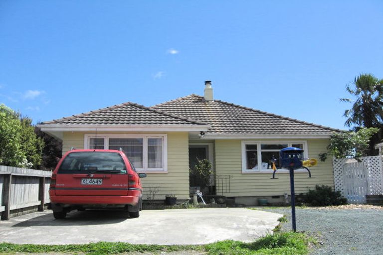 Photo of property in 16 Bledisloe Avenue, Stoke, Nelson, 7011