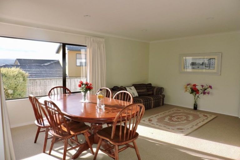 Photo of property in 18 Pendennis Point, Camborne, Porirua, 5026