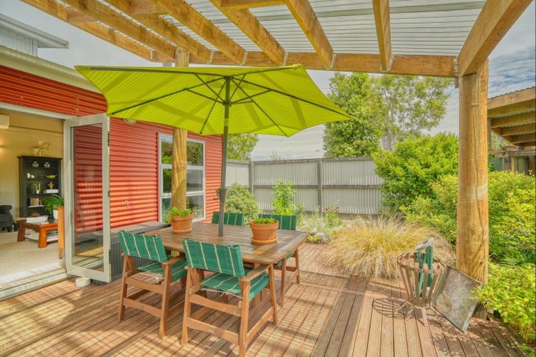 Photo of property in 14 Butlers Road, Ruatapu, Hokitika, 7883