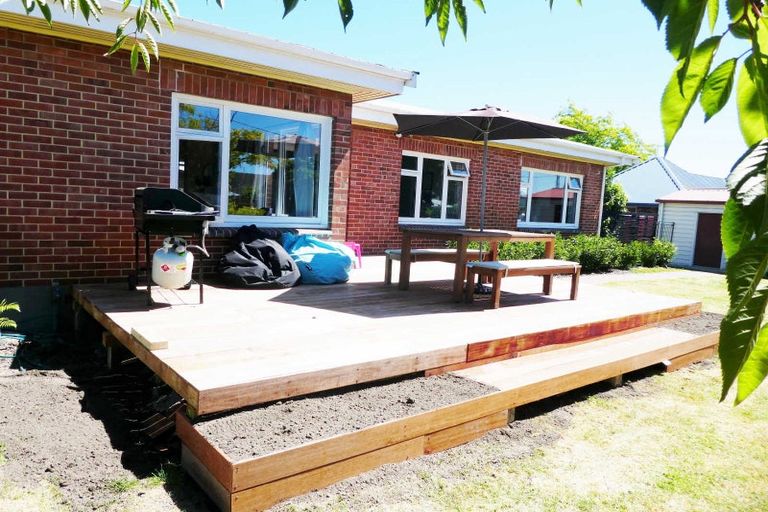 Photo of property in 291 Westminster Street, Mairehau, Christchurch, 8013