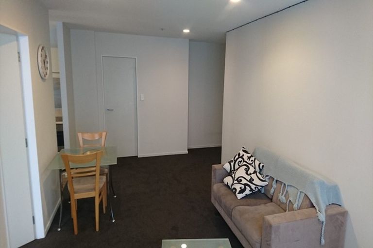 Photo of property in Terrace Heights Apartments, 2/163p The Terrace, Wellington Central, Wellington, 6011