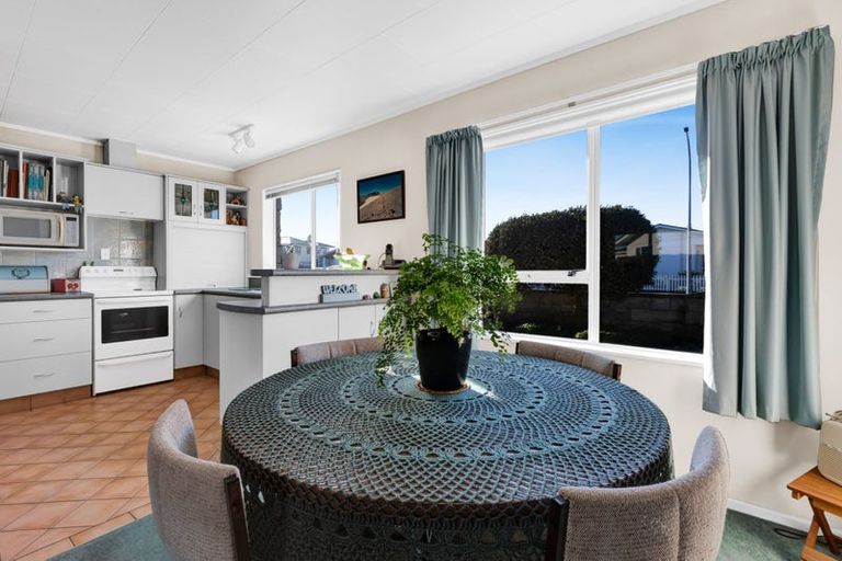 Photo of property in 33 Murdoch Street, Hawera, 4610