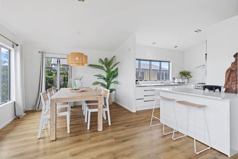 Photo of property in 33b Links Avenue, Mount Maunganui, 3116