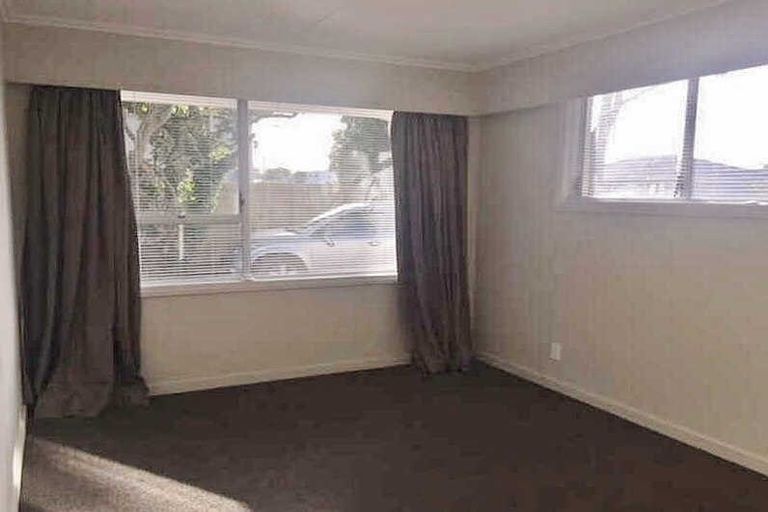 Photo of property in 163a Peverel Street, Riccarton, Christchurch, 8041