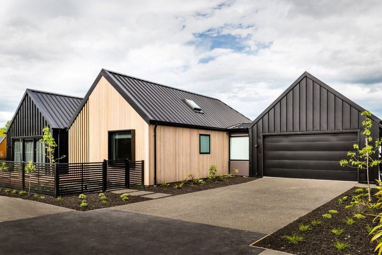 Photo of property in 121 Claridges Road, Casebrook, Christchurch, 8051