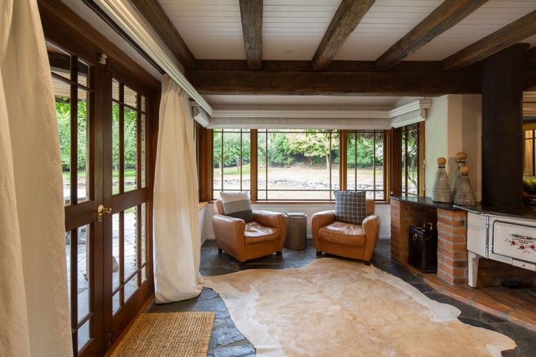 Photo of property in 11 Arrowtown-lake Hayes Road, Lake Hayes, Queenstown, 9371