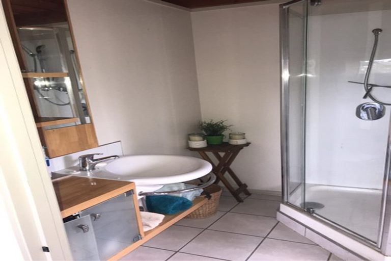 Photo of property in 90a The Circle, Manly, Whangaparaoa, 0930