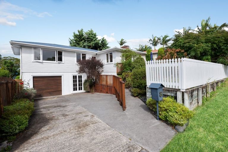 Photo of property in 1/8 Tyne Road, Forrest Hill, Auckland, 0620