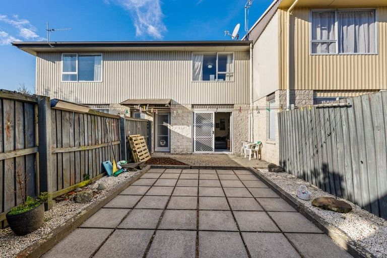 Photo of property in 2/34 Devon Street, Sydenham, Christchurch, 8023