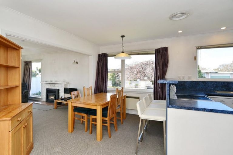 Photo of property in 9 Murdoch Street, Bryndwr, Christchurch, 8053