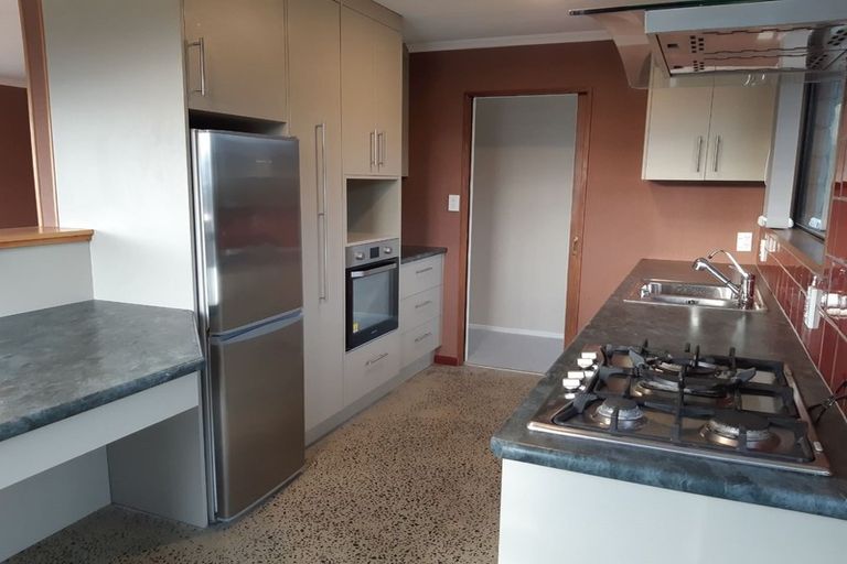 Photo of property in 15 South Road, Kensington, Dunedin, 9011