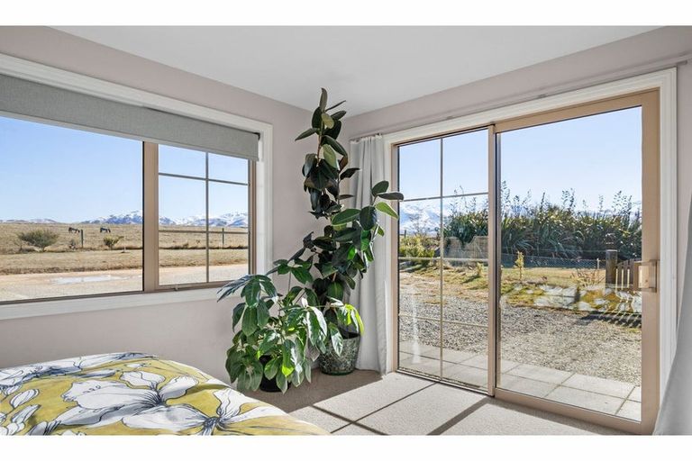 Photo of property in 12 Swamp Lane, Waikerikeri, Alexandra, 9393