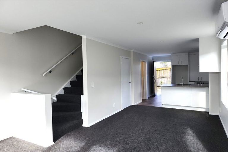 Photo of property in 40a Waiuta Street, Titahi Bay, Porirua, 5022