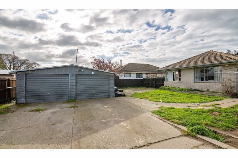 Photo of property in 416 Breezes Road, Aranui, Christchurch, 8061