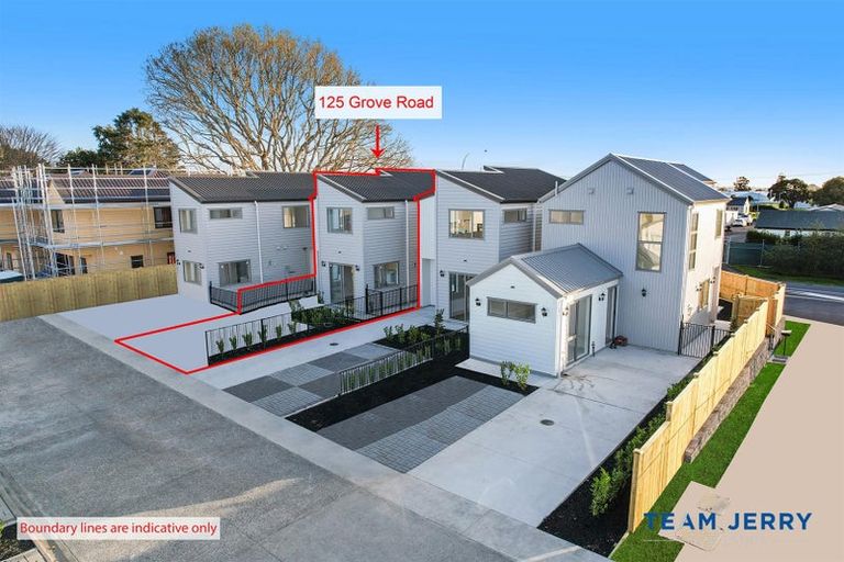 Photo of property in 125 Grove Road, Papakura, 2110