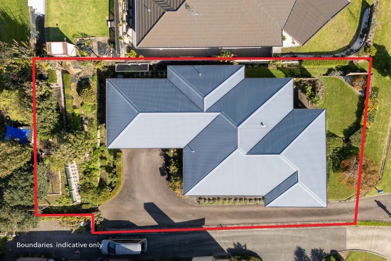 Photo of property in 16 Aurora Avenue, Welcome Bay, Tauranga, 3112