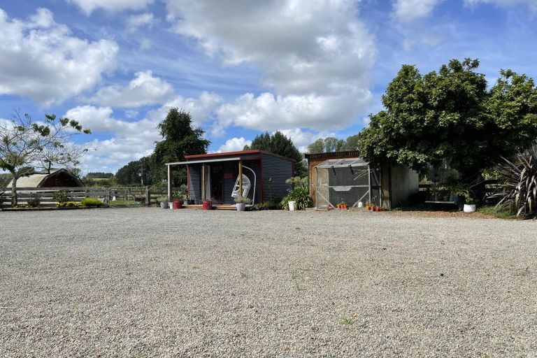 Photo of property in 19 Rathbone Street, Waipawa, 4210