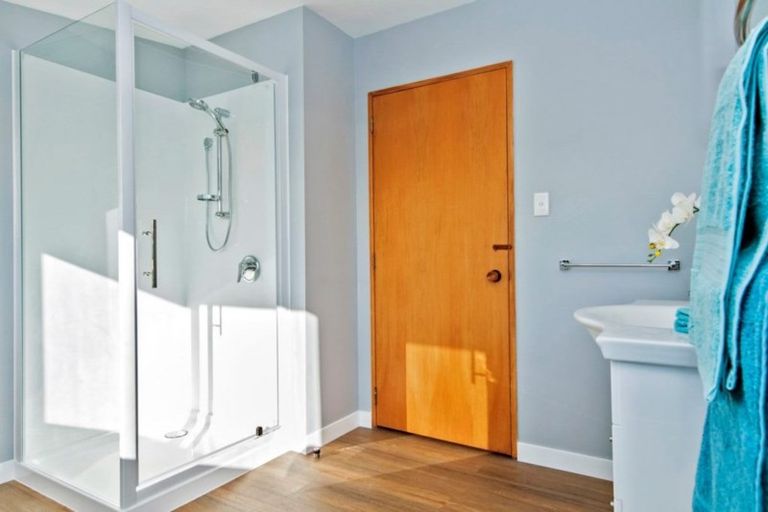 Photo of property in 21 Brook Street, Southbridge, 7602