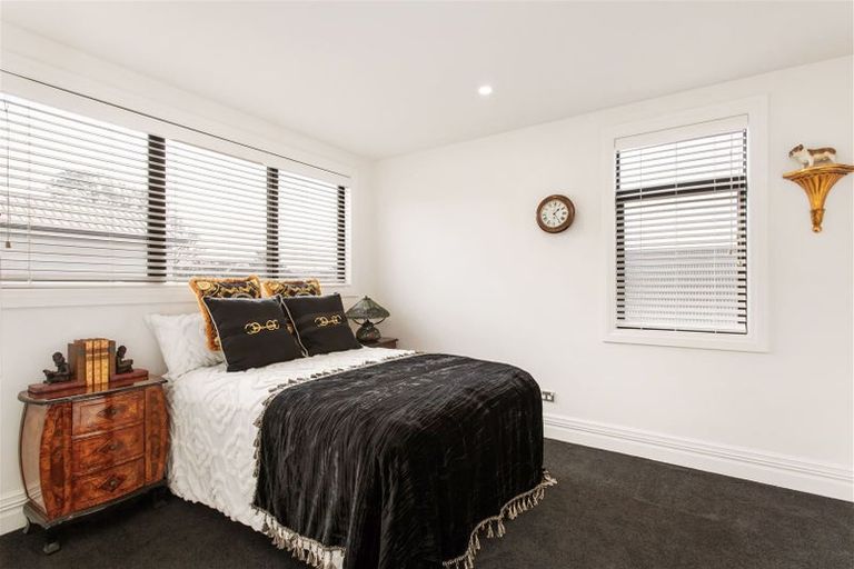 Photo of property in 2 Browns Road, St Albans, Christchurch, 8014