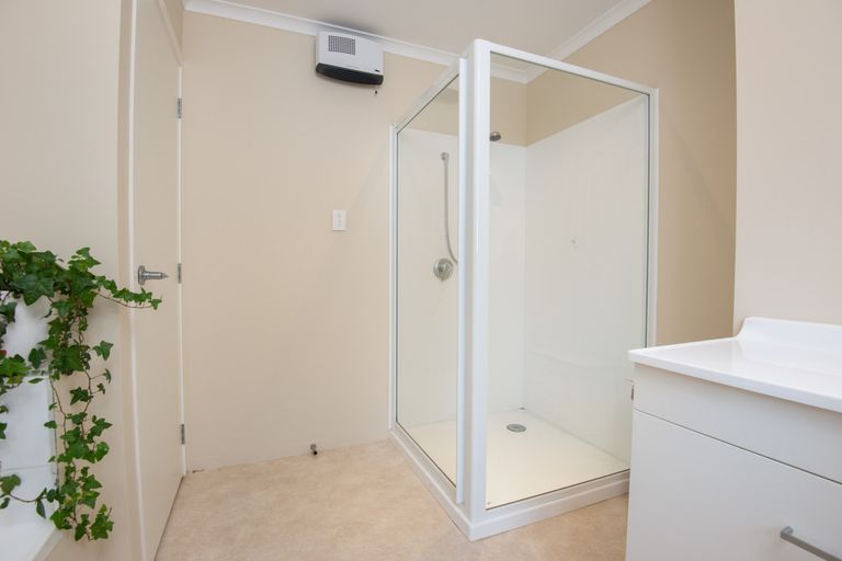 Photo of property in 61 Big Stone Road, Brighton, 9091