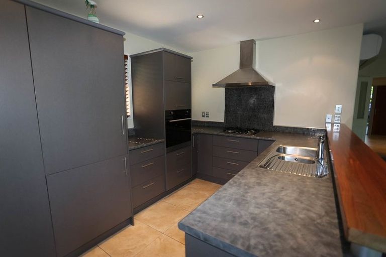 Photo of property in 14 Rimu Street, Riccarton, Christchurch, 8041