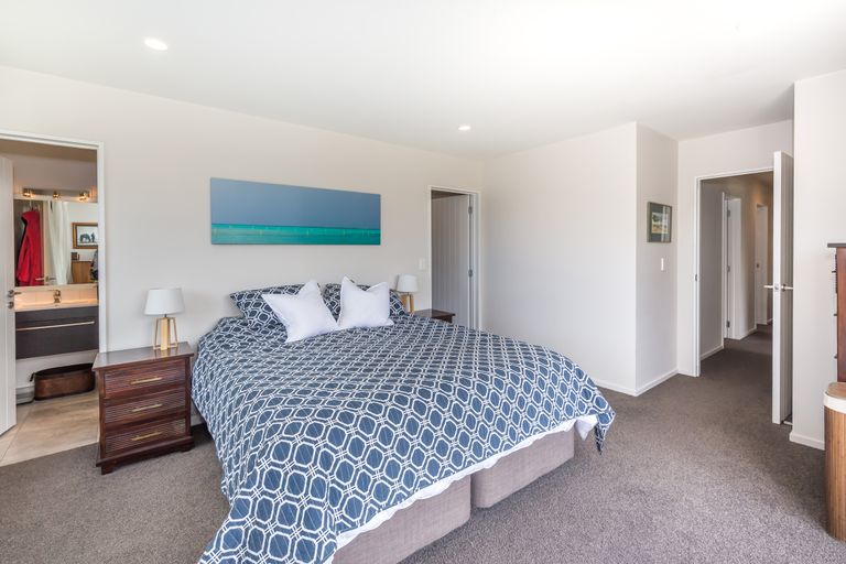 Photo of property in 14 Bayliss Drive, Kaiapoi, 7630