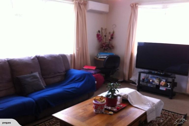 Photo of property in 25 Morrison Avenue, Northcote, Christchurch, 8052