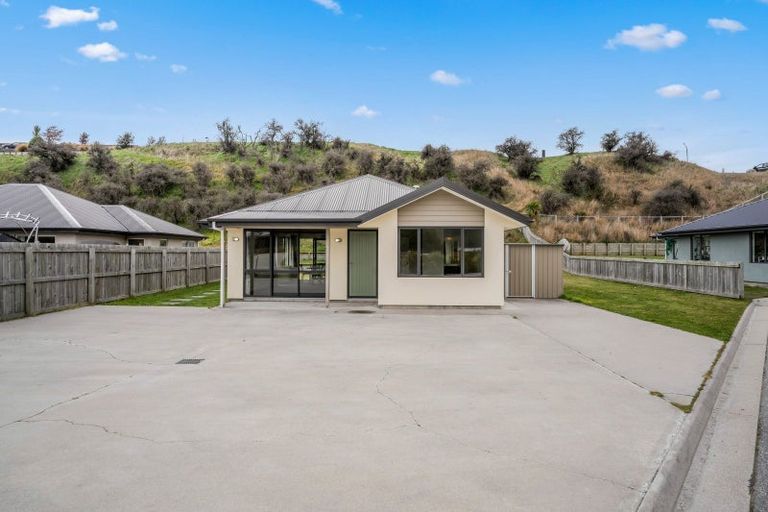 Photo of property in 43 Woodstock Road, Lower Shotover, Queenstown, 9304