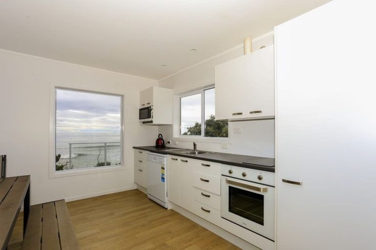 Photo of property in 195 Pukehina Parade, Pukehina, Te Puke, 3189