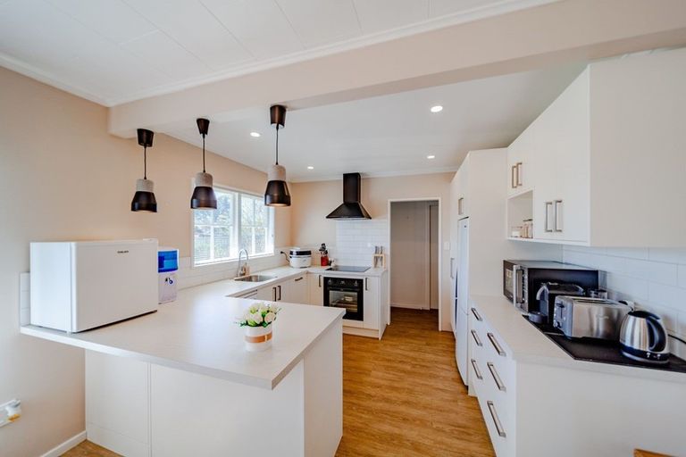 Photo of property in 37 Coventry Avenue, Tamatea, Napier, 4112