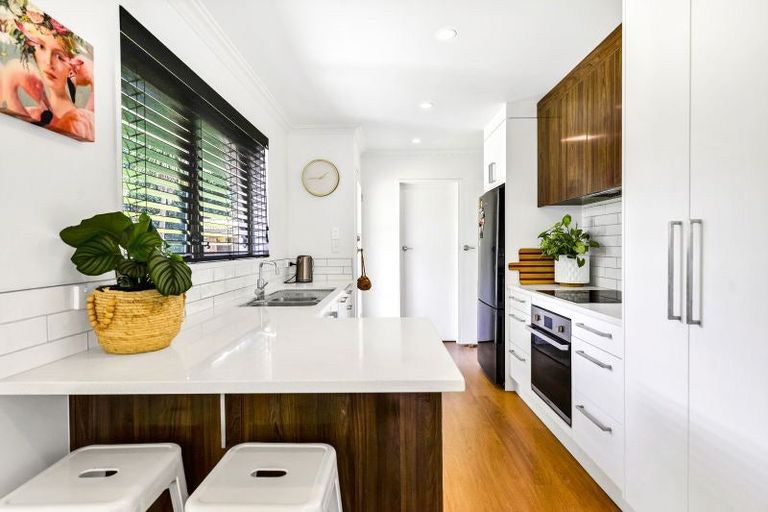 Photo of property in 12 Mclaren Place, Chedworth, Hamilton, 3210