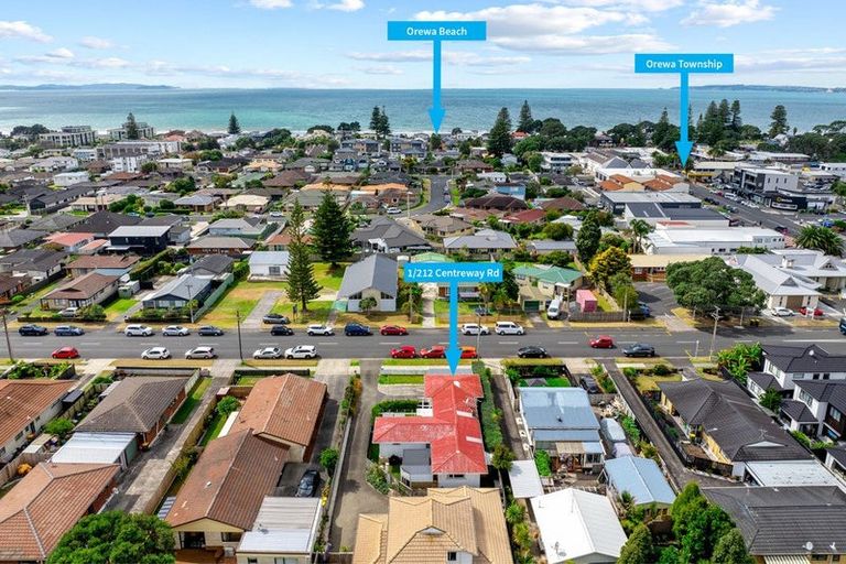 Photo of property in 1/212 Centreway Road, Orewa, 0931