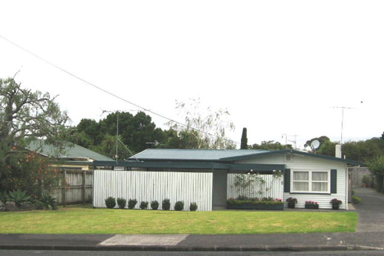 Photo of property in 8 Holland Road, Hillcrest, Auckland, 0627