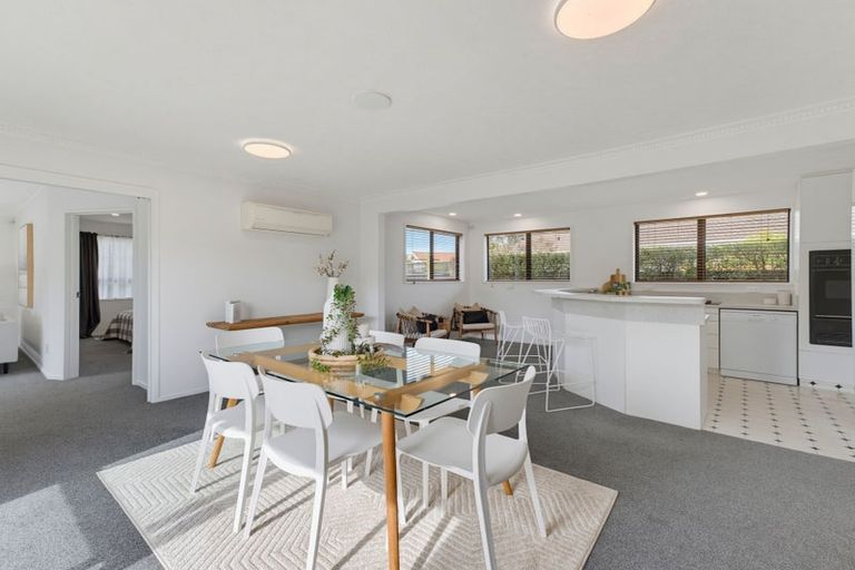 Photo of property in 52 Valecrest Avenue, Parklands, Christchurch, 8083
