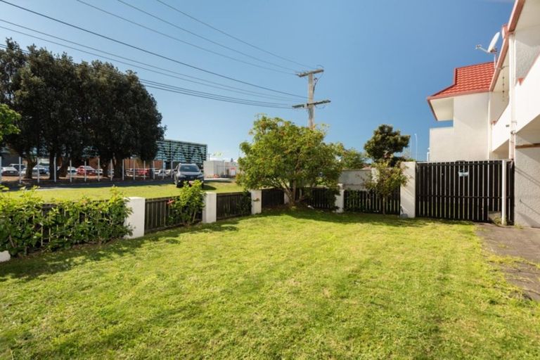 Photo of property in 27a Miro Street, Mount Maunganui, 3116
