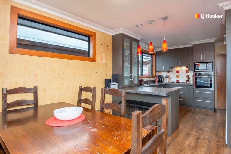 Photo of property in 27 Forfar Street, Mosgiel, 9024