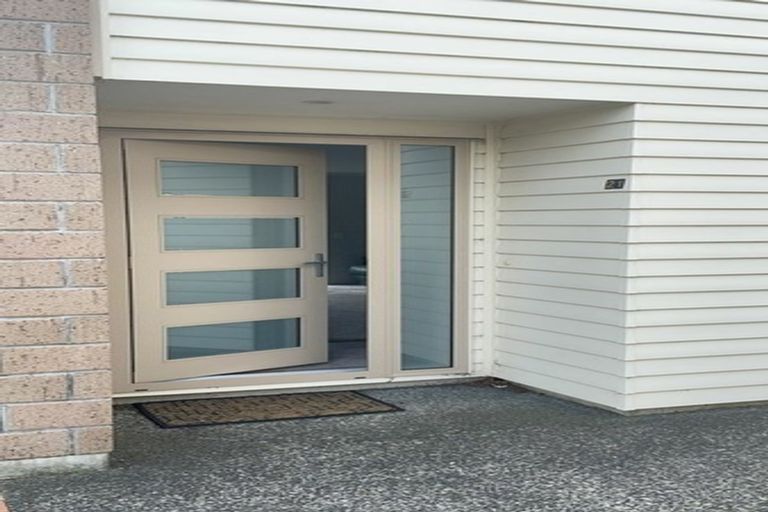 Photo of property in 21 Latimer Way, Petone, Lower Hutt, 5012