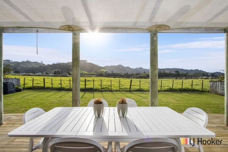 Photo of property in 34 Ocean Breeze Drive, Waihi Beach, 3611