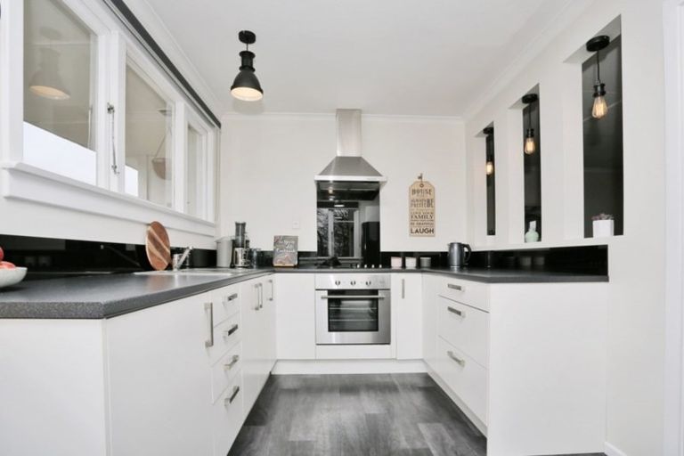 Photo of property in 58 Vernon Street, Kingswell, Invercargill, 9812