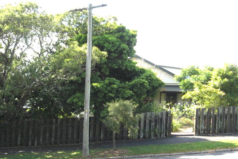 Photo of property in 63 Seaview Road, Remuera, Auckland, 1050