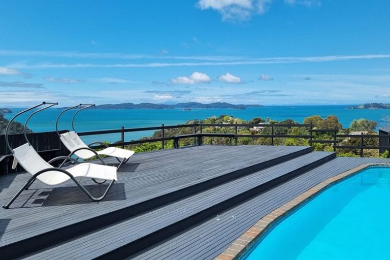 Photo of property in 4 Kotare Place, Sandspit, Warkworth, 0982