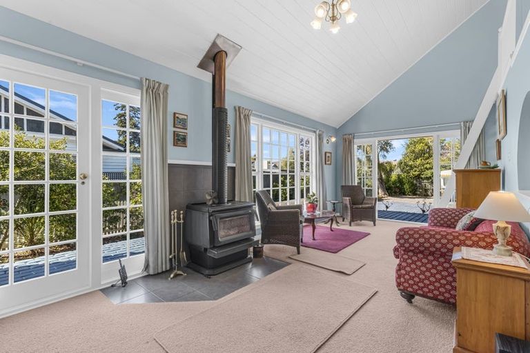 Photo of property in 19 Lakings Road, Springlands, Blenheim, 7201