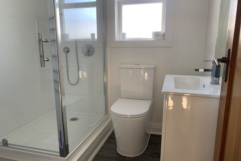 Photo of property in 118 Austin Street, Mount Victoria, Wellington, 6011