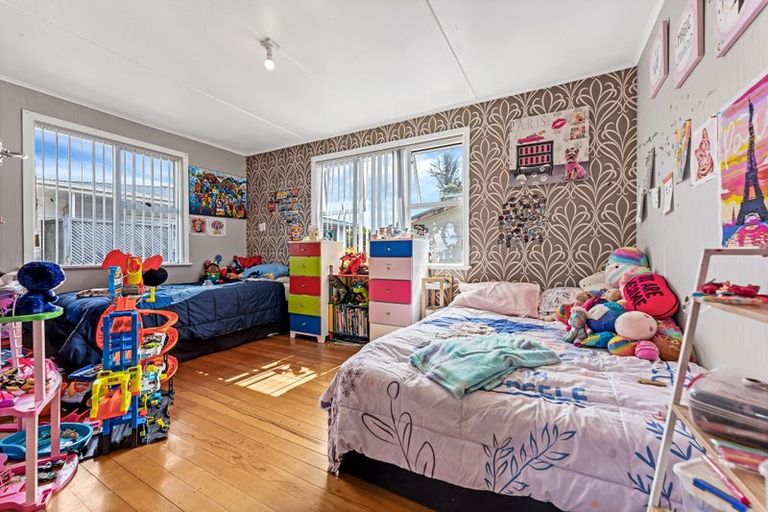 Photo of property in 101 Astley Avenue, New Lynn, Auckland, 0600